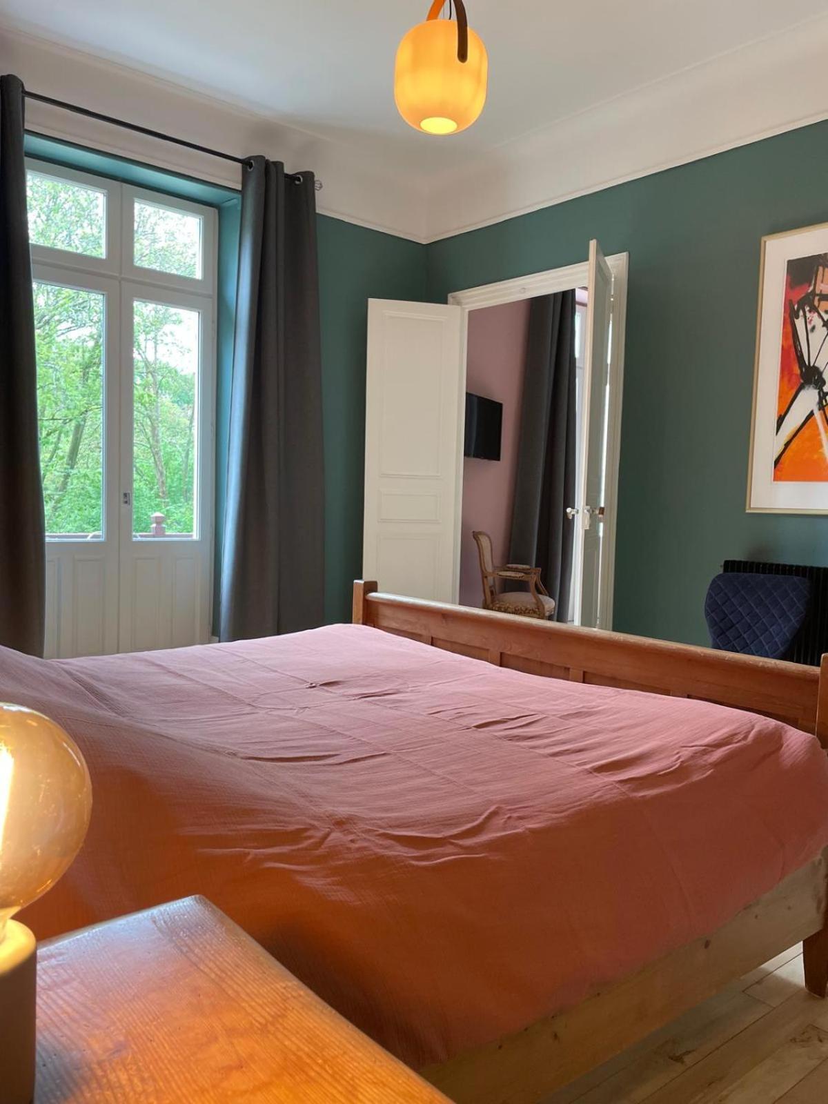 Bed and Breakfast Domaine La Rose Caylus Экстерьер фото