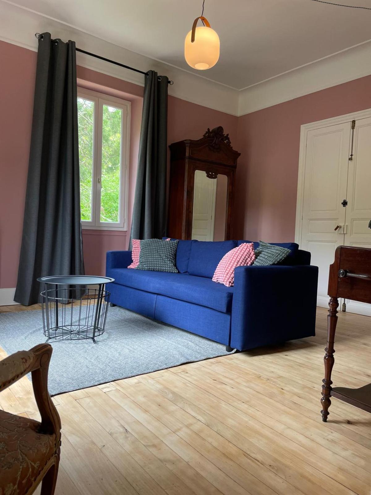 Bed and Breakfast Domaine La Rose Caylus Экстерьер фото